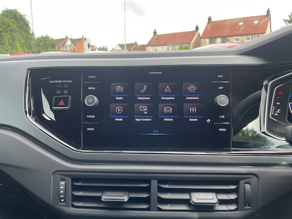 Used Volkswagen Polo 2024 for sale - 76276782: Photo 30