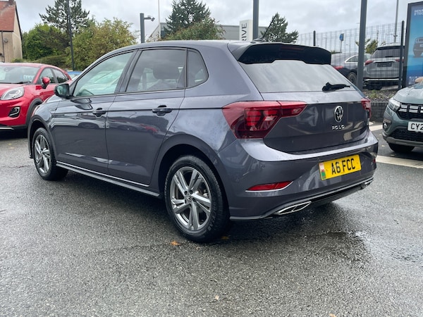 Used Volkswagen Polo 2024 for sale - 76276782: Photo 5