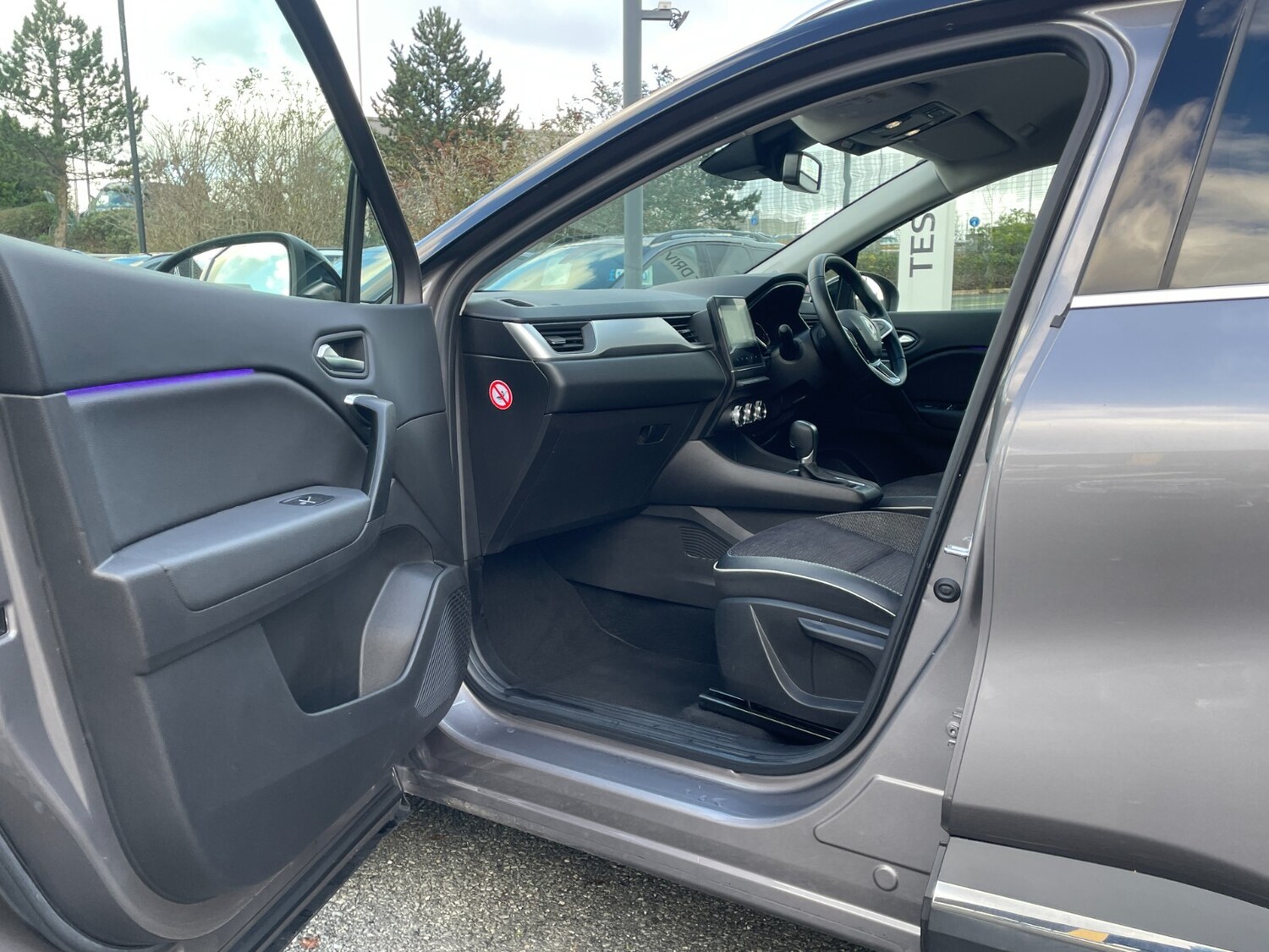 Used Renault Captur 2023 for sale - 76580175: Photo 19