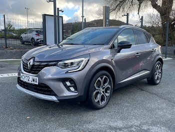 Used Renault Captur 2023 for sale - 76580175: Photo