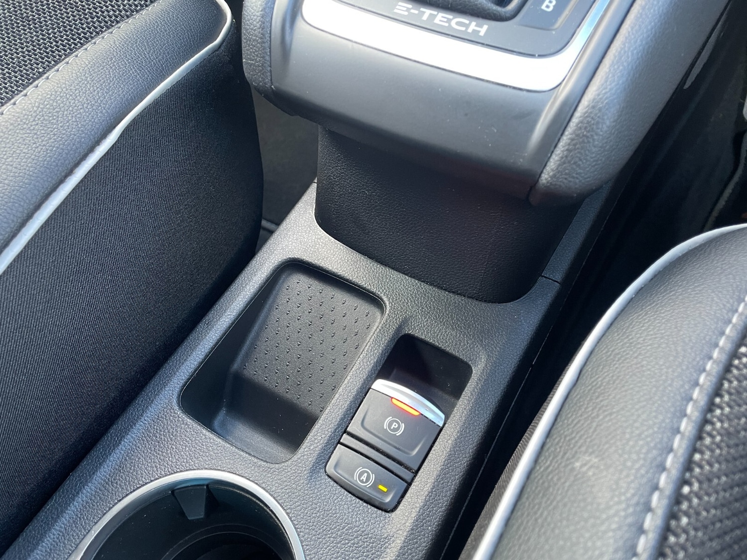 Used Renault Captur 2023 for sale - 76580175: Photo 34