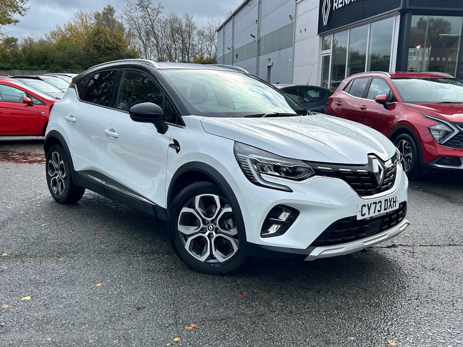 Used Renault Captur 2023 for sale - 76344058: Photo 1