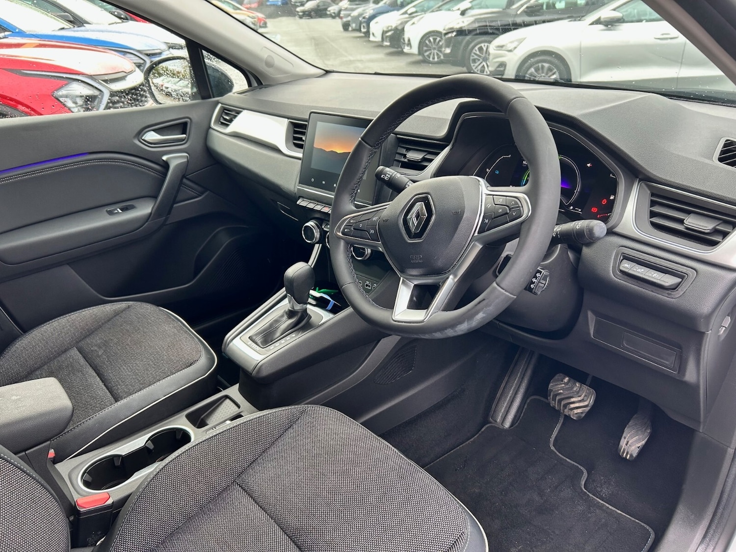 Used Renault Captur 2023 for sale - 76344058: Photo 11