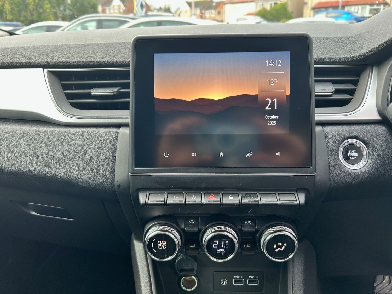 Used Renault Captur 2023 for sale - 76344058: Photo 15