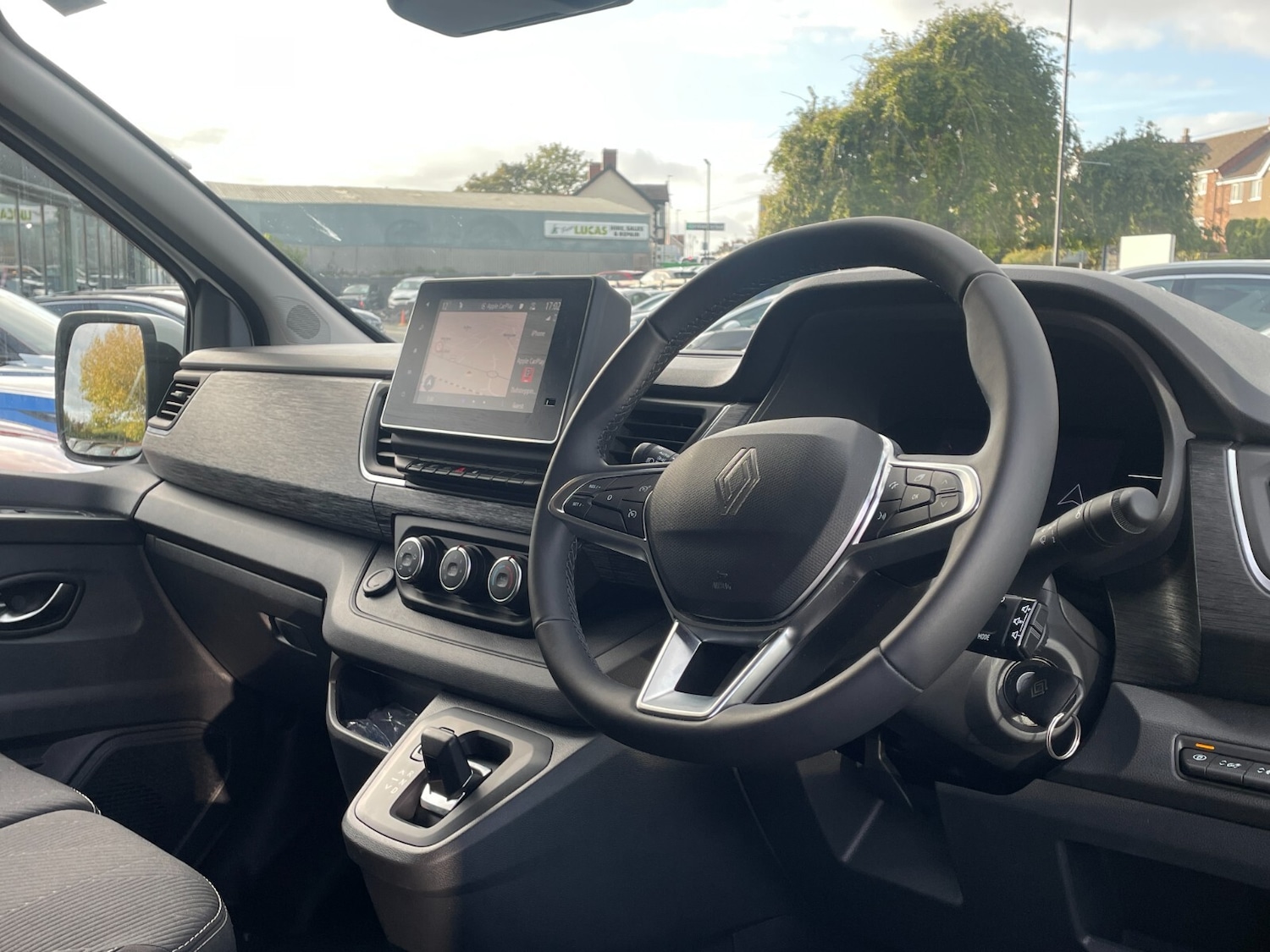 Used Renault Trafic 2025 for sale - 76276620: Photo 15