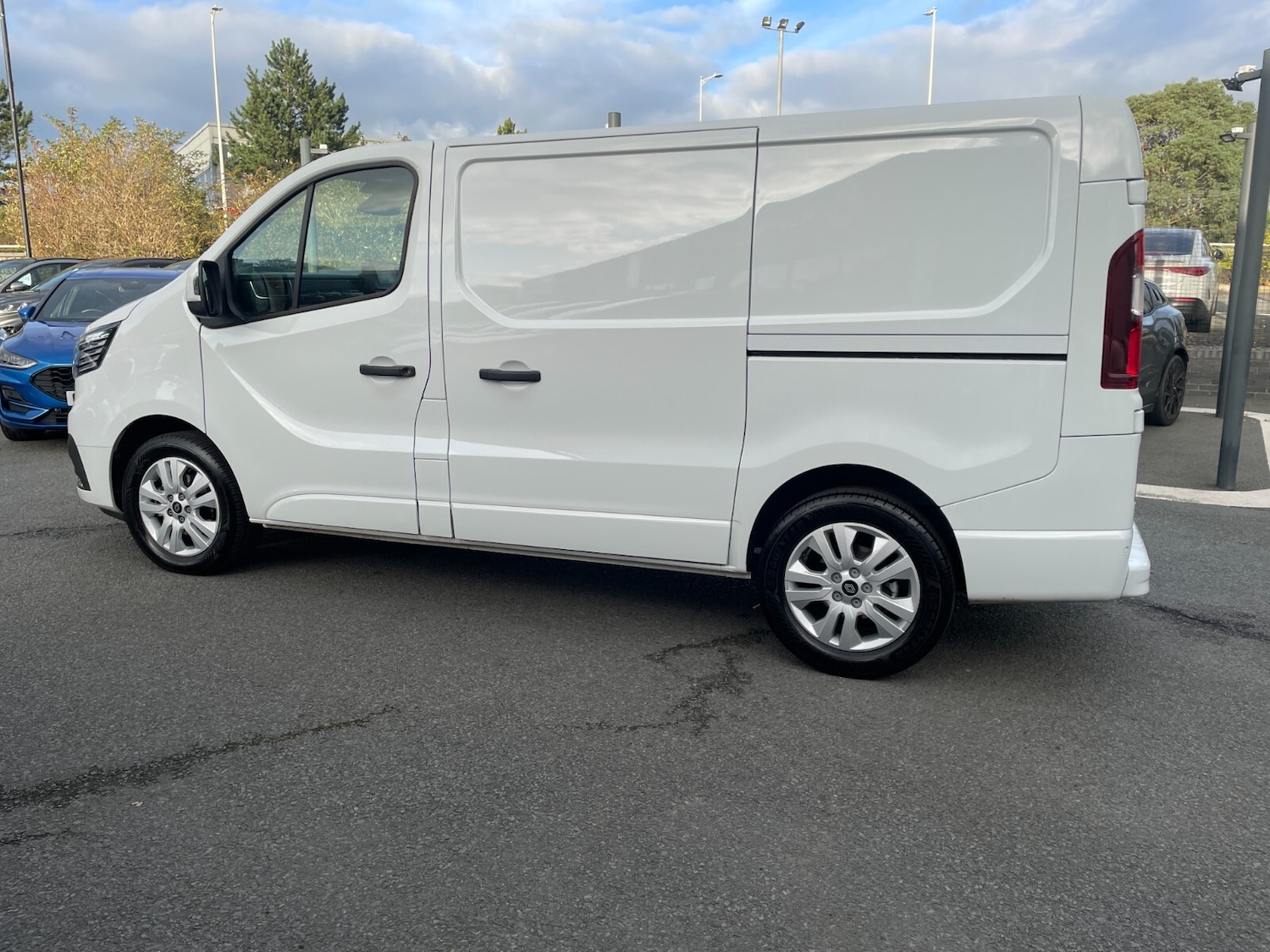 Used Renault Trafic 2025 for sale - 76276620: Photo 4