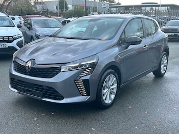 Used Renault Clio 2025 for sale - 76826809: Photo
