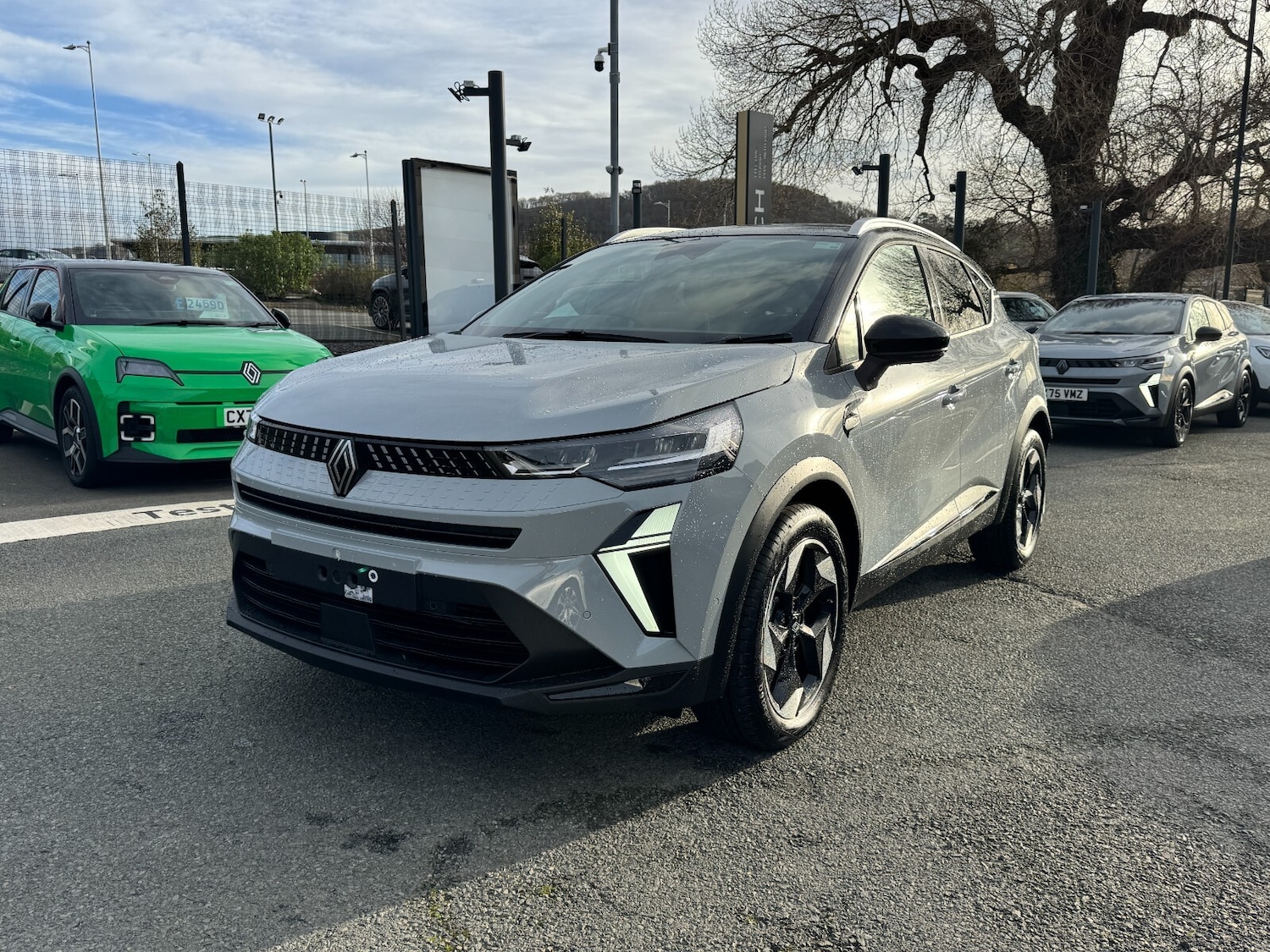 Used Renault Captur 2025 for sale - 76826815: Photo 4