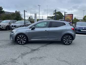 Used Renault Clio 2023 for sale - 75345937: Photo