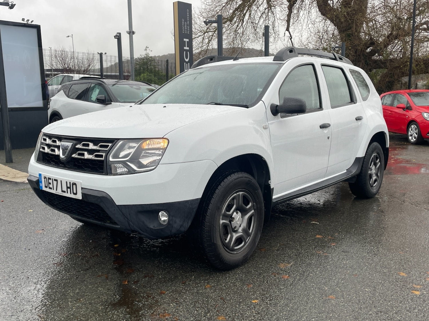 Used Dacia Duster 2017 for sale - 76941096: Photo 3