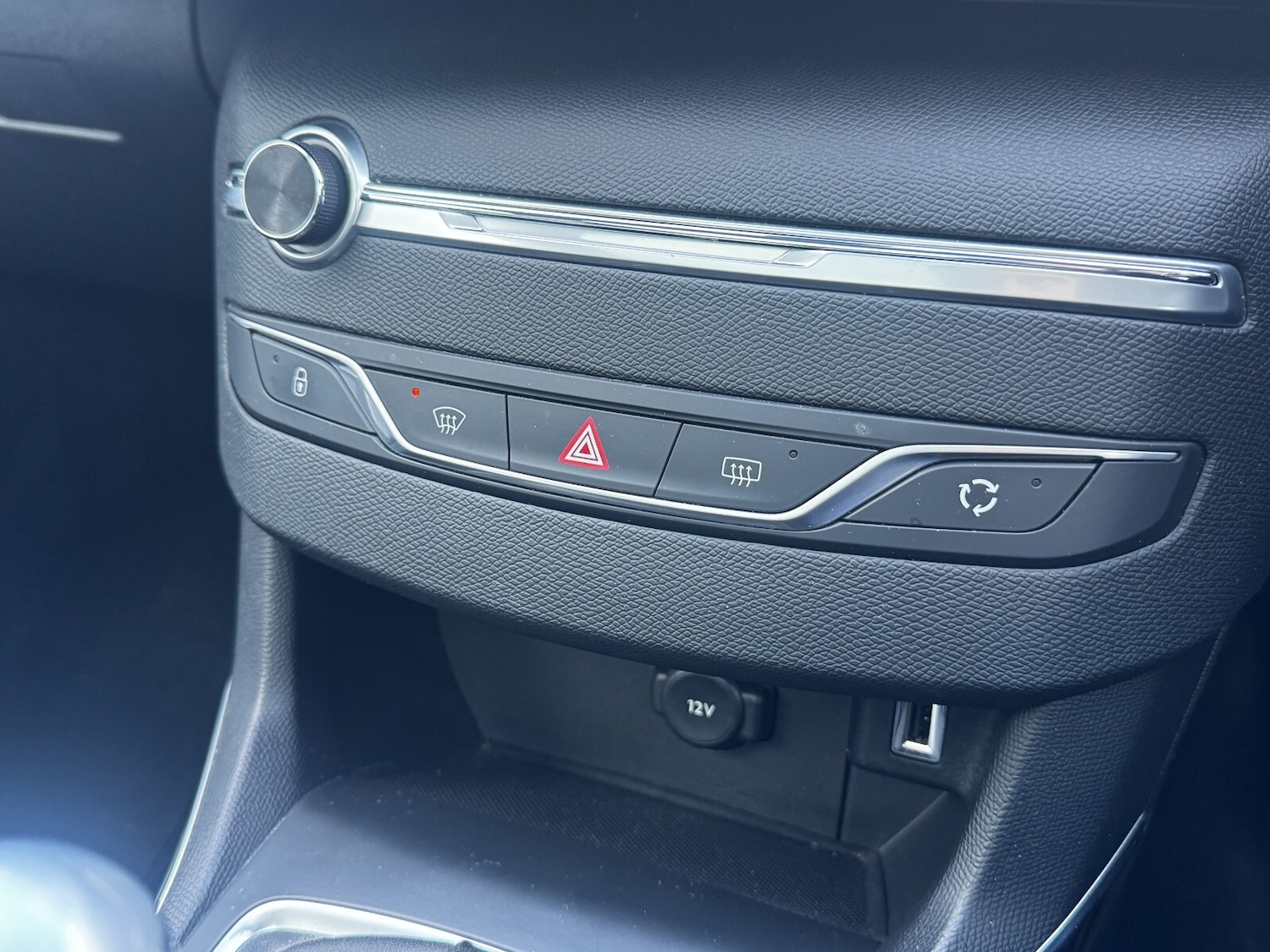 Used Peugeot 308 2019 for sale - 77256423: Photo 32