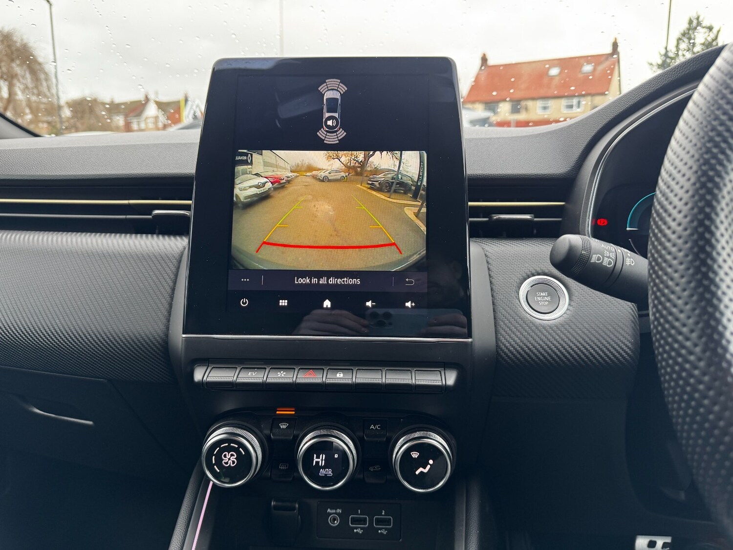 Used Renault Clio 2023 for sale - 77256445: Photo 31