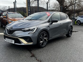 Used Renault Clio 2023 for sale - 77256445: Photo