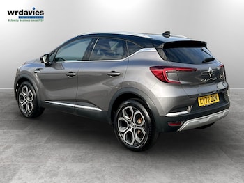 Used Renault Captur 2022 for sale - 77965235: Photo