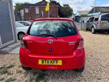 Used Toyota Yaris 2011 for sale - 75350702: Photo