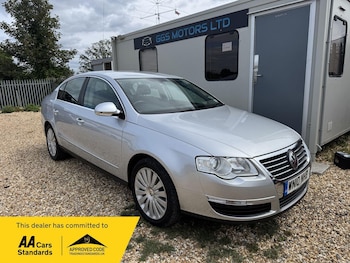 2010 (10) - 2.0 TDI Highline Plus DSG Euro 5 4dr