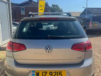 Used Volkswagen Golf 2015 for sale - 75232375: Photo