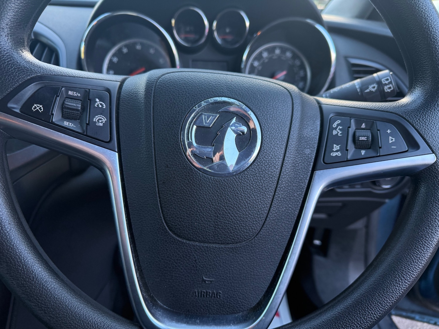 Used Vauxhall Astra 2013 for sale - 77236966: Photo 14