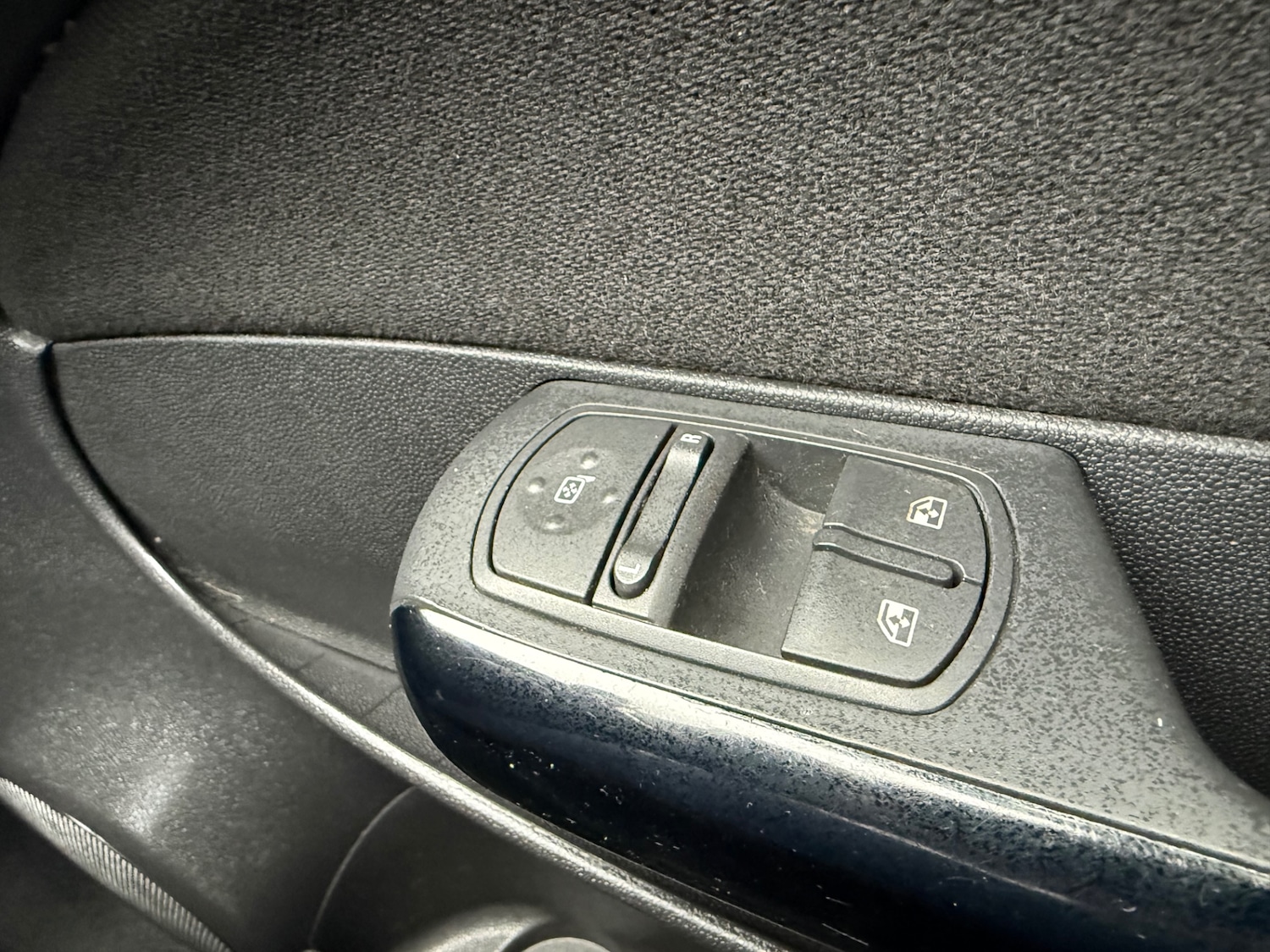 Used Vauxhall Corsa 2013 for sale - 77622211: Photo 18