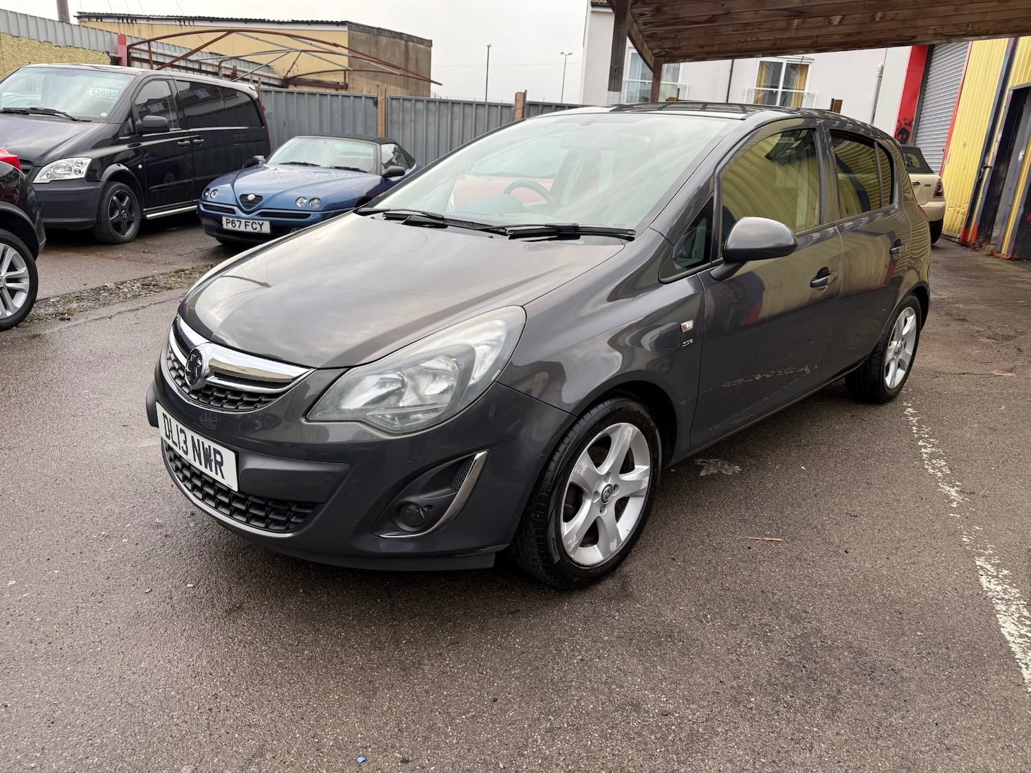 Used Vauxhall Corsa 2013 for sale - 77622211: Photo 3