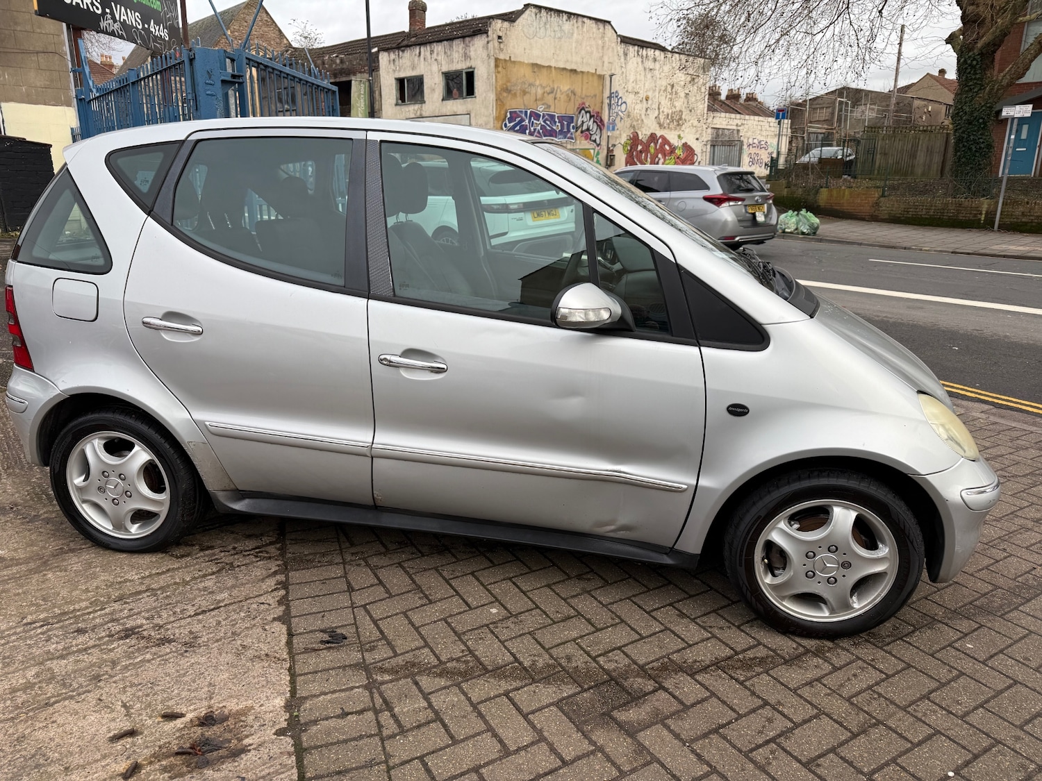 Used Mercedes-Benz A-Class 2004 for sale - 77152456: Photo 8