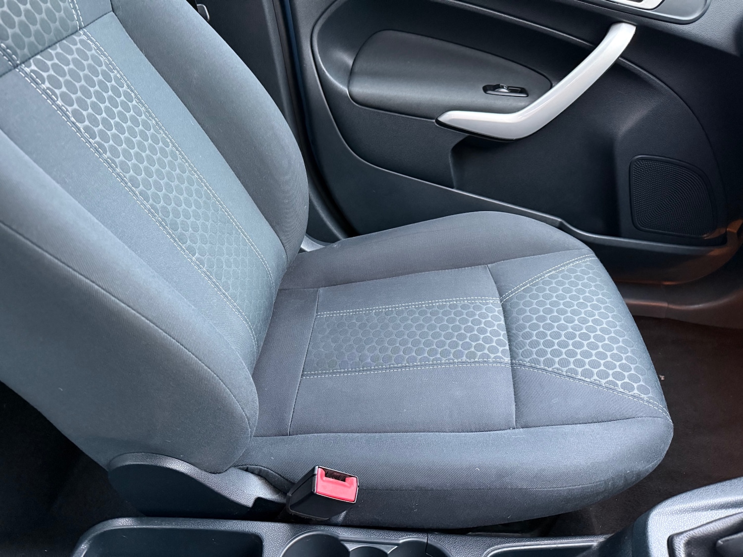 Used Ford Fiesta 2011 for sale - 76724126: Photo 11