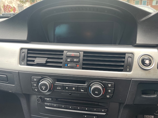 Used BMW 3 Series 2012 for sale - 76313782: Photo 12