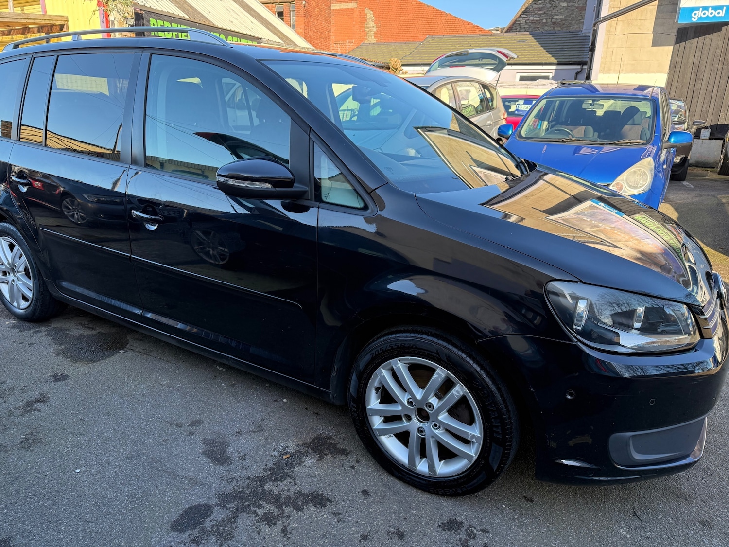 Used Volkswagen Touran 2012 for sale - 77704208: Photo 7