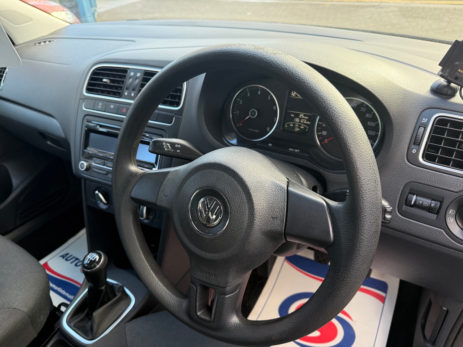 Used Volkswagen Polo 2012 for sale - 77236000: Photo 13