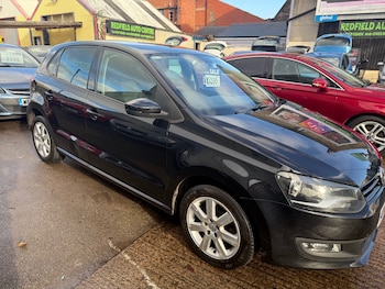 Used Volkswagen Polo 2012 for sale - 77236000: Photo
