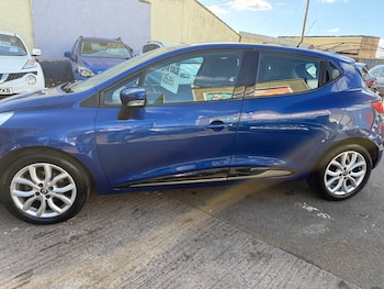 Used Renault Clio 2017 for sale - 78851765: Photo