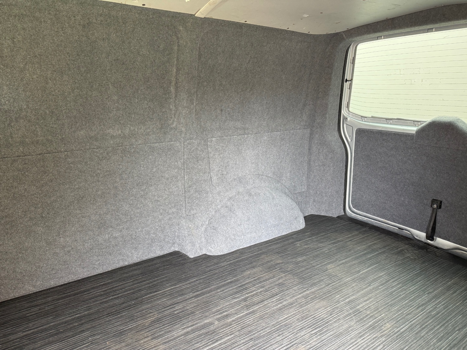 Used Volkswagen Transporter 2012 for sale - 77991830: Photo 9