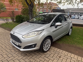 Used Ford Fiesta 2013 for sale - 76418086: Photo