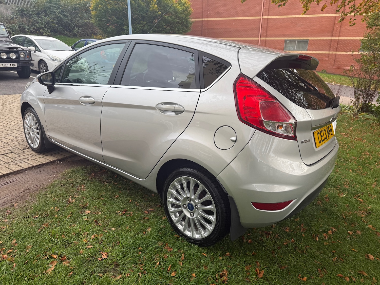 Used Ford Fiesta 2013 for sale - 76418086: Photo 5