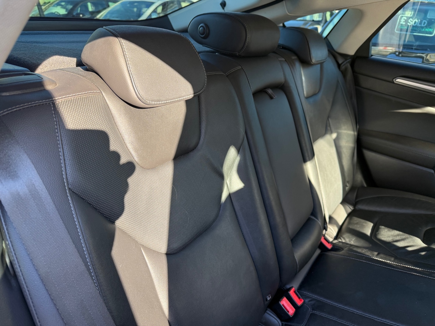 Used Ford Mondeo 2016 for sale - 76666286: Photo 7