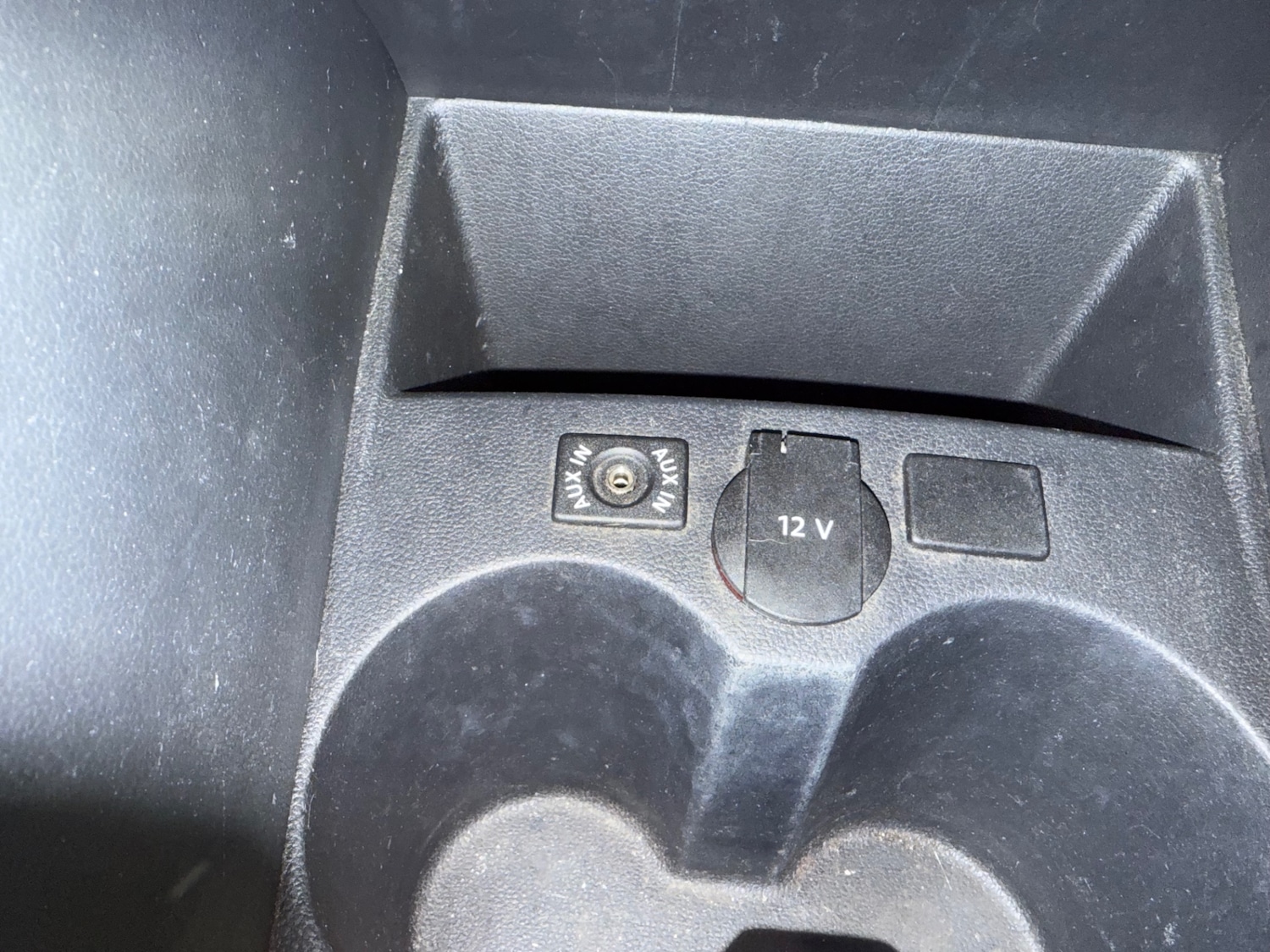 Used Volkswagen Polo 2011 for sale - 76751976: Photo 13