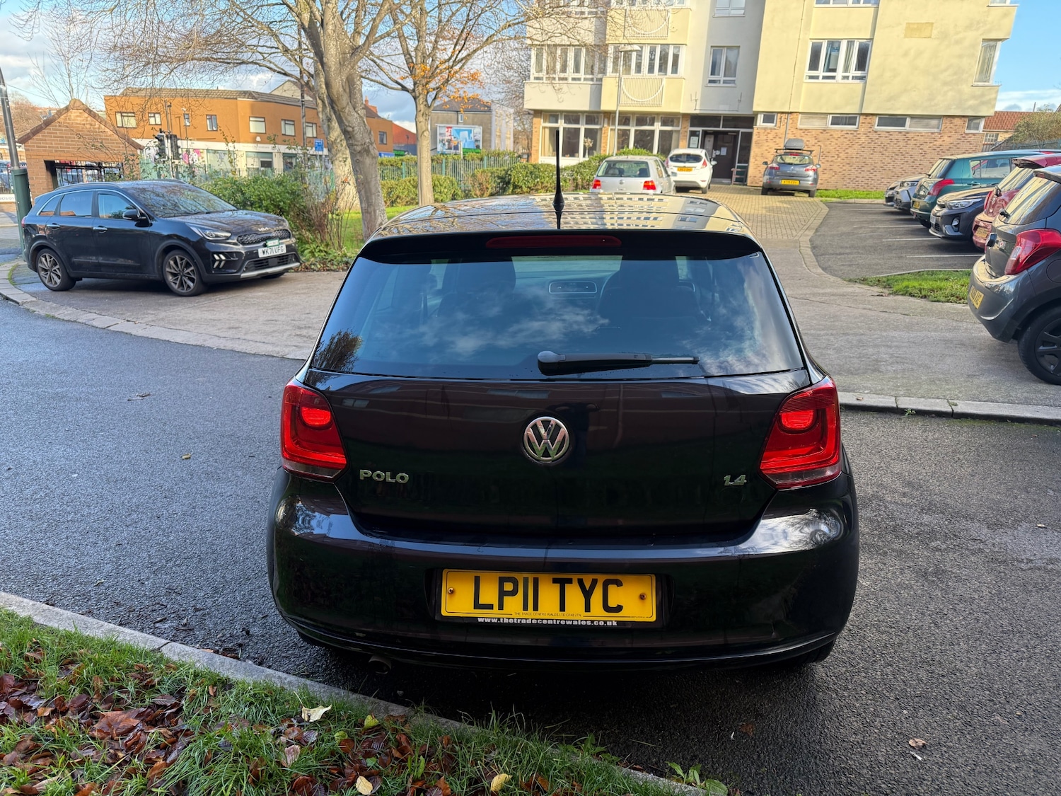 Used Volkswagen Polo 2011 for sale - 76751976: Photo 6