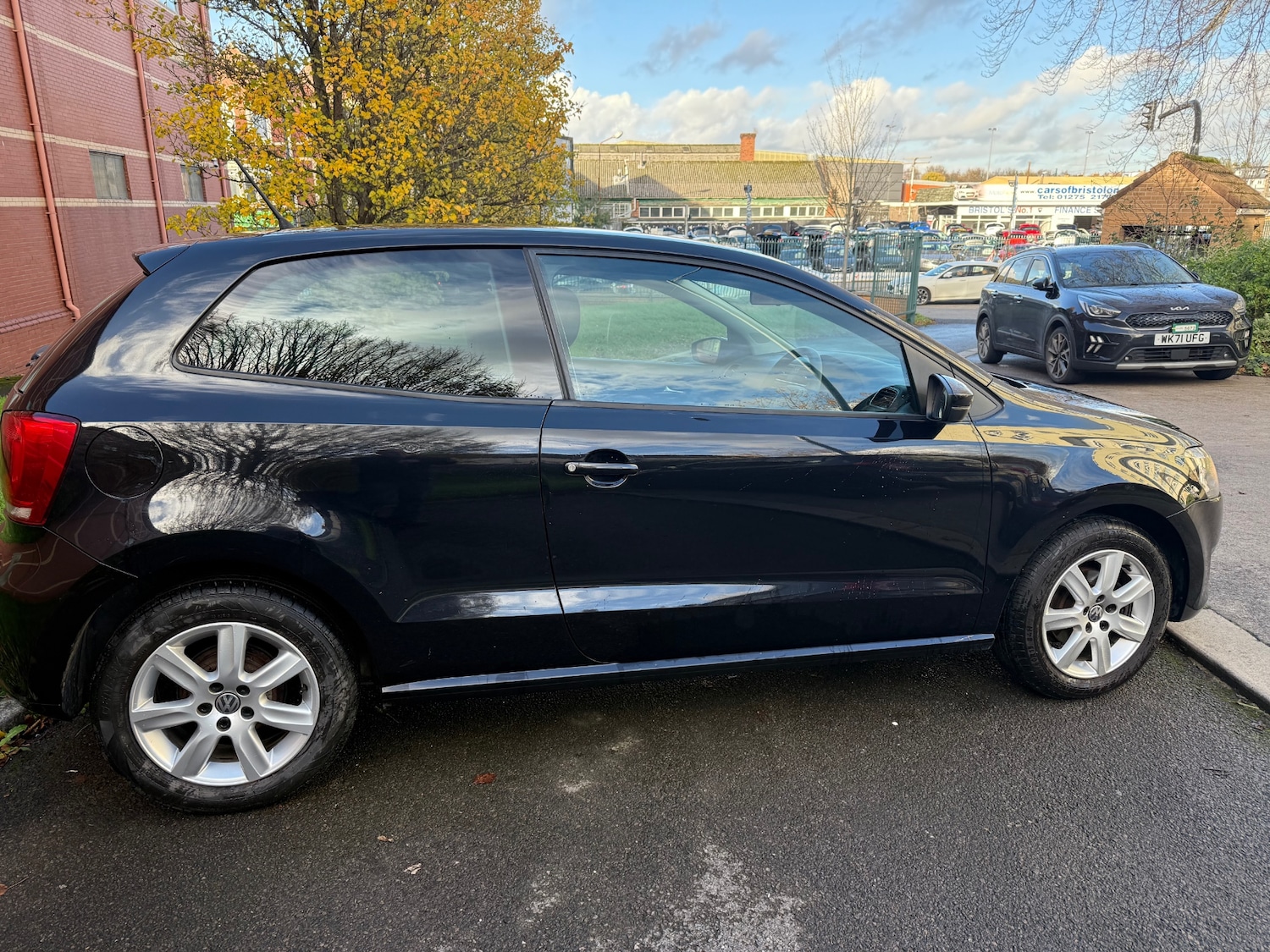 Used Volkswagen Polo 2011 for sale - 76751976: Photo 7