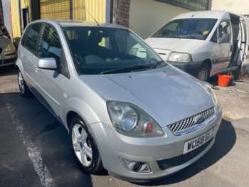 2009 (58) - 1.25 Zetec 5dr [Climate]
