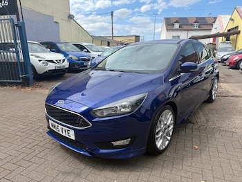 Used Ford Focus 2015 for sale - 79033011: Photo