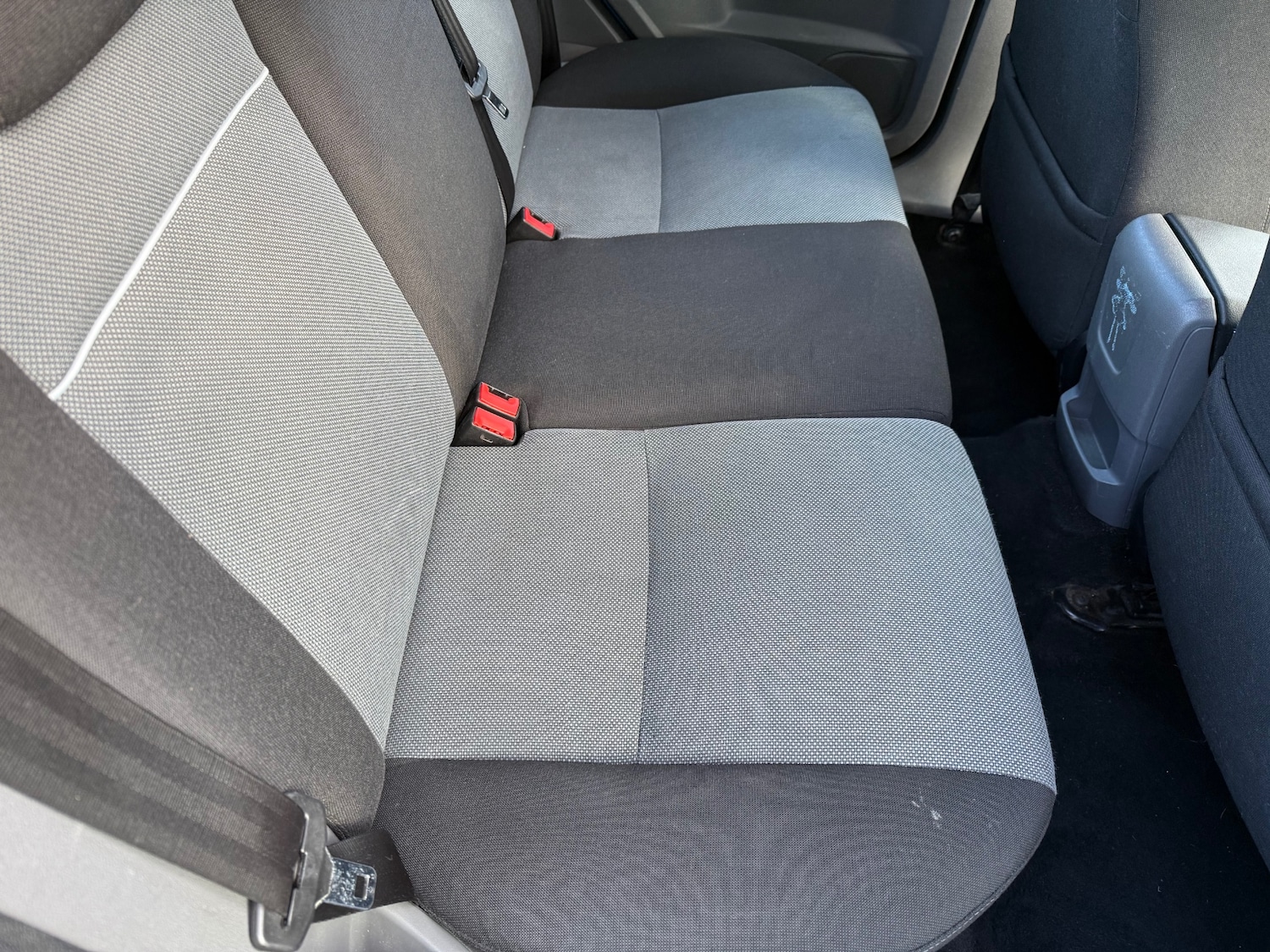 Used Ford Focus 2010 for sale - 77437983: Photo 8