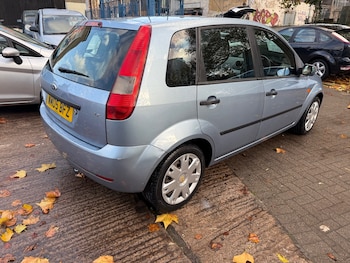 Used Ford Fiesta 2005 for sale - 76430838: Photo