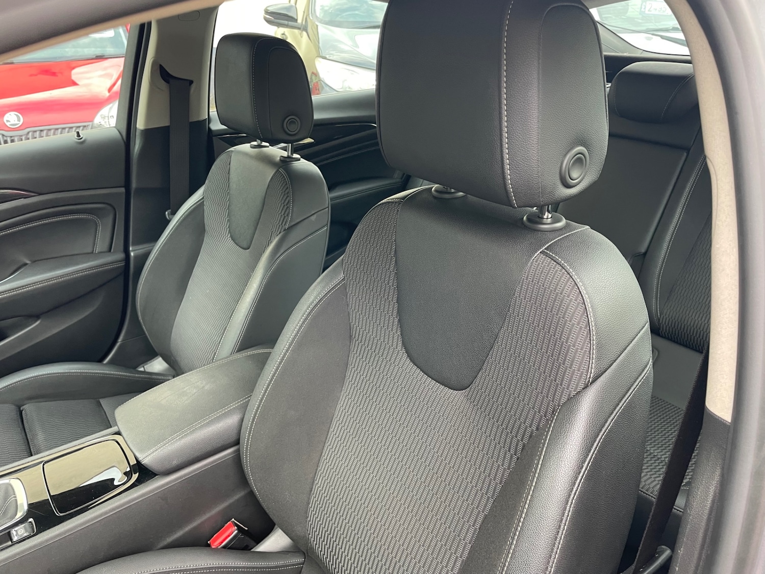 Used Vauxhall Insignia 2019 for sale - 76145810: Photo 10
