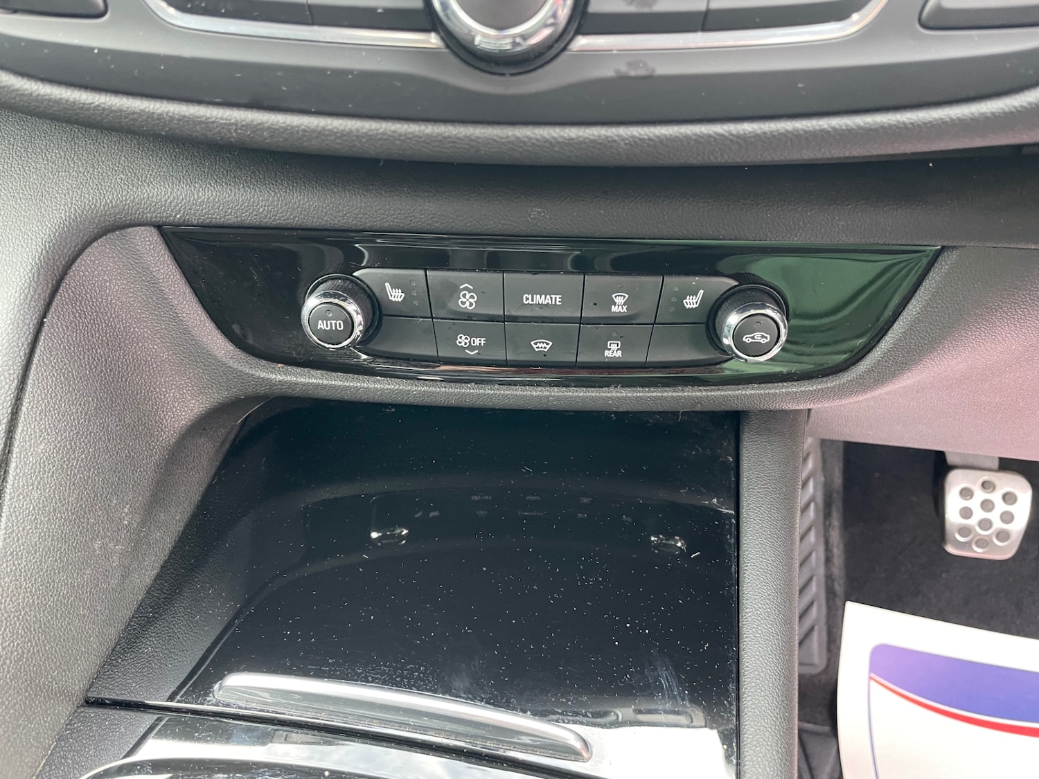 Used Vauxhall Insignia 2019 for sale - 76145810: Photo 15