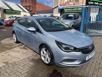 Vauxhall - Astra