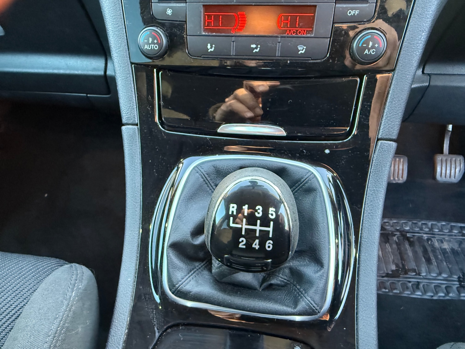 Used Ford S-Max 2010 for sale - 77014707: Photo 14