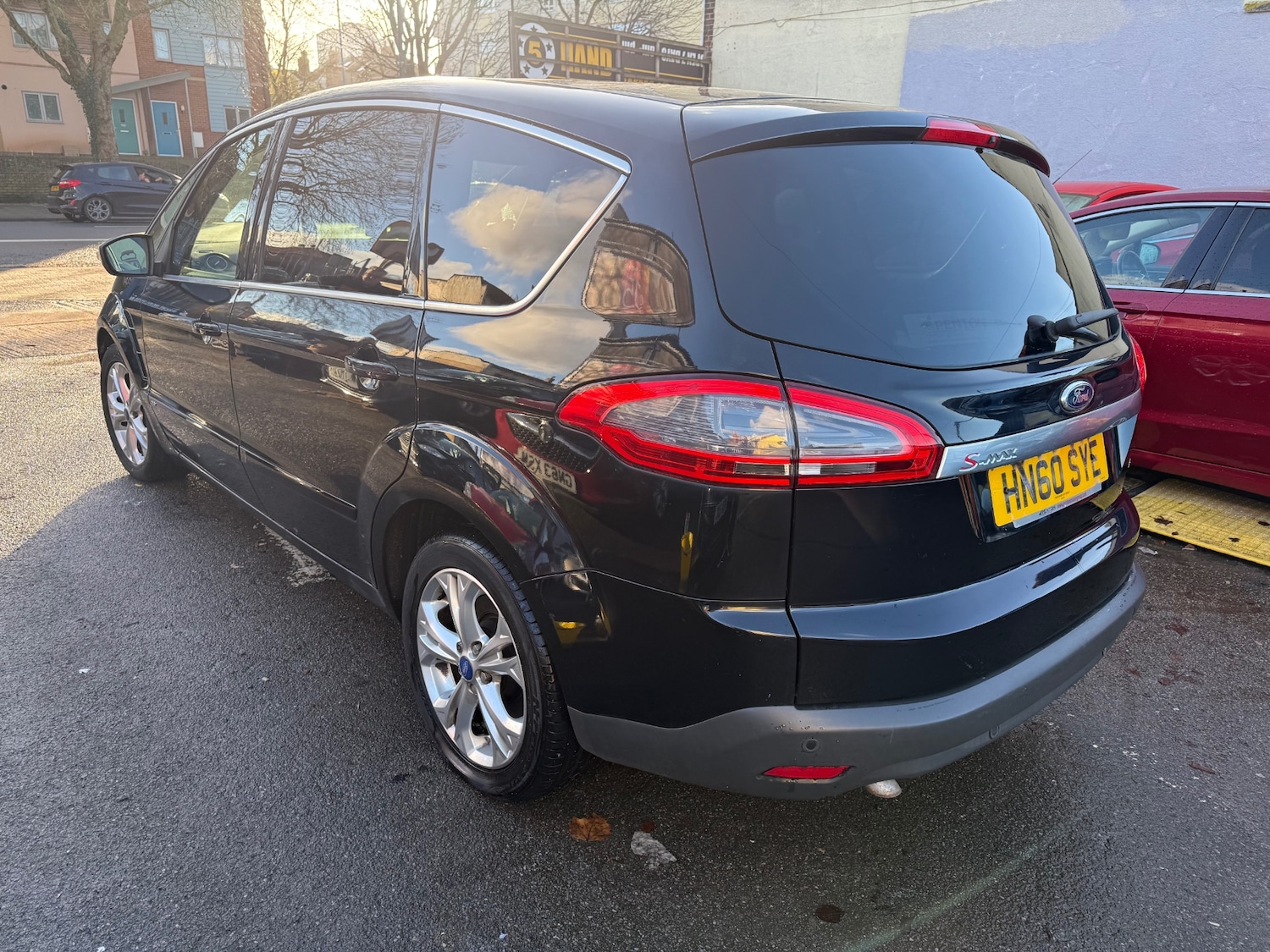 Used Ford S-Max 2010 for sale - 77014707: Photo 5