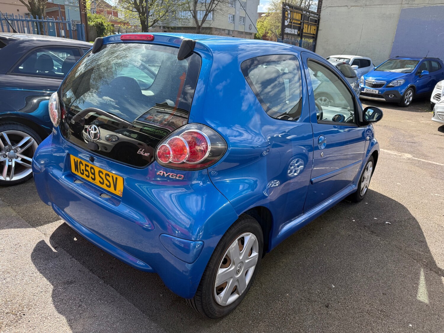 Used Toyota AYGO 2009 for sale - 78145994: Photo 6
