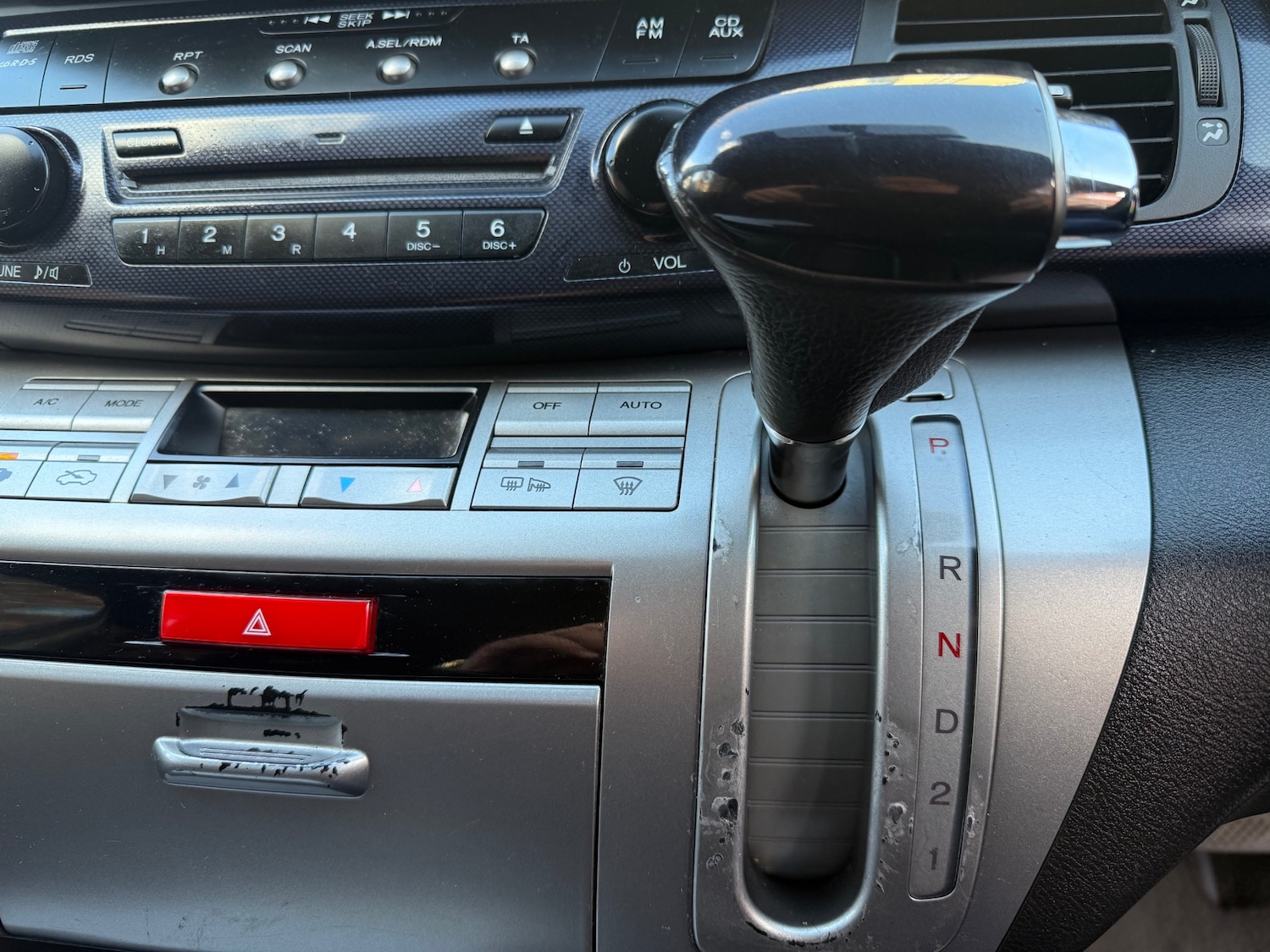 Used Honda FR-V 2007 for sale - 77735443: Photo 15