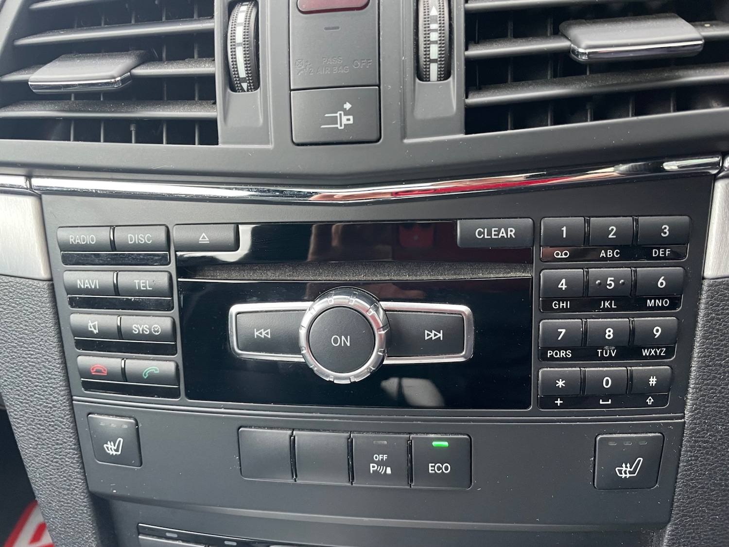 Used Mercedes-Benz E Class 2013 for sale - 76346852: Photo 17